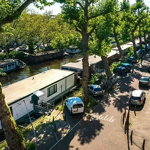 Houseboat Amstel Bed & Breakfast